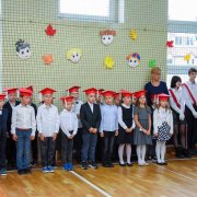 ŚLUBUJĘ BYĆ DOBRYM I MĄDRYM CZŁOWIEKIEM....