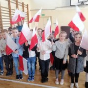 Apel z okazji 11 listopada w klasach I - III