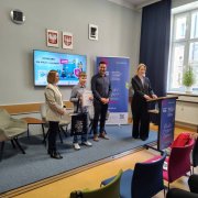 „Nie klikamy w pułapki” – nagrody dla uczniów naszej szkoły!